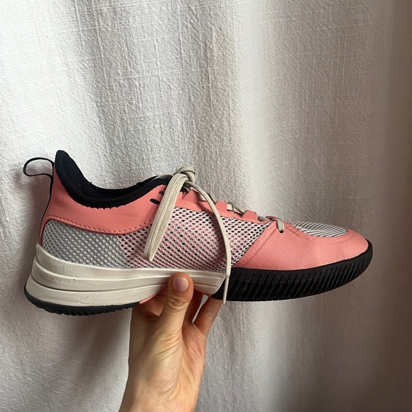 Lacoste Pink Tennis Or Pickleball Shoes nearly new - Picture 11 of 12
